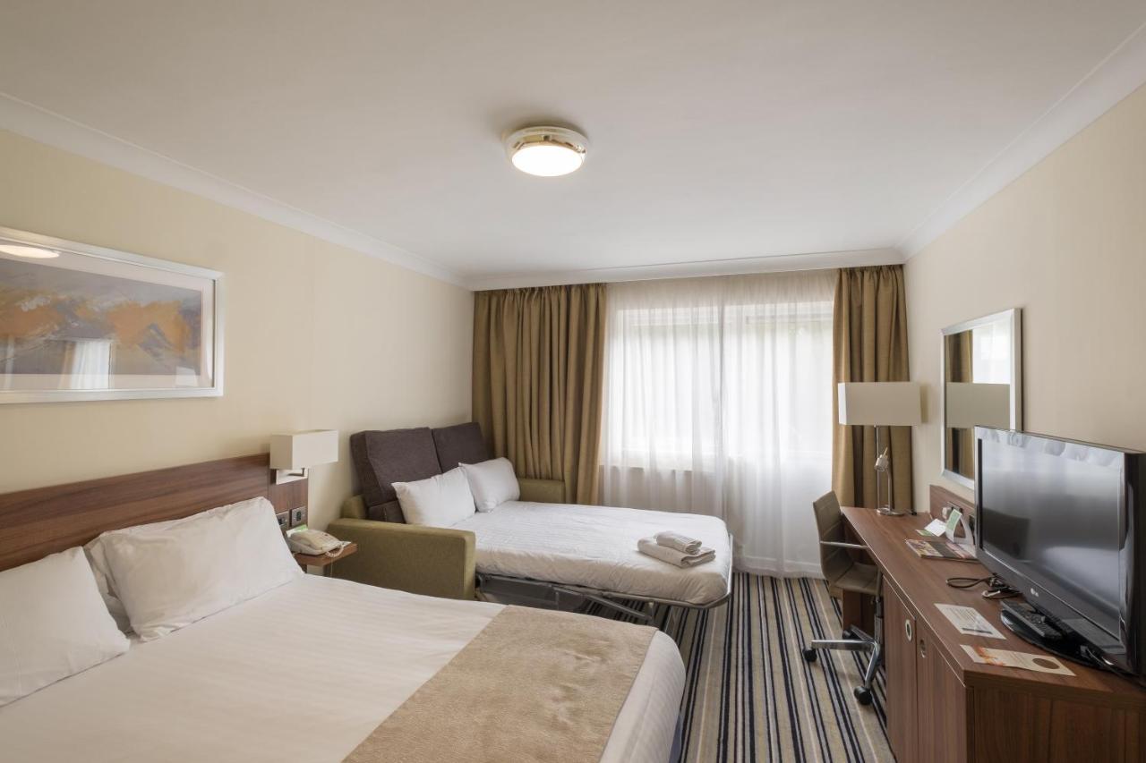 Holiday Inn Warrington By Ihg Εξωτερικό φωτογραφία