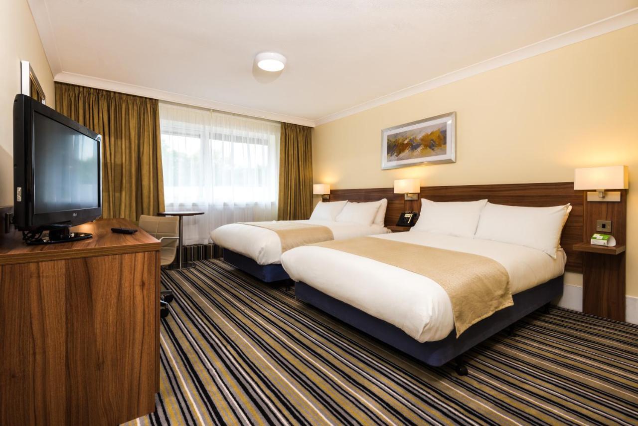 Holiday Inn Warrington By Ihg Εξωτερικό φωτογραφία