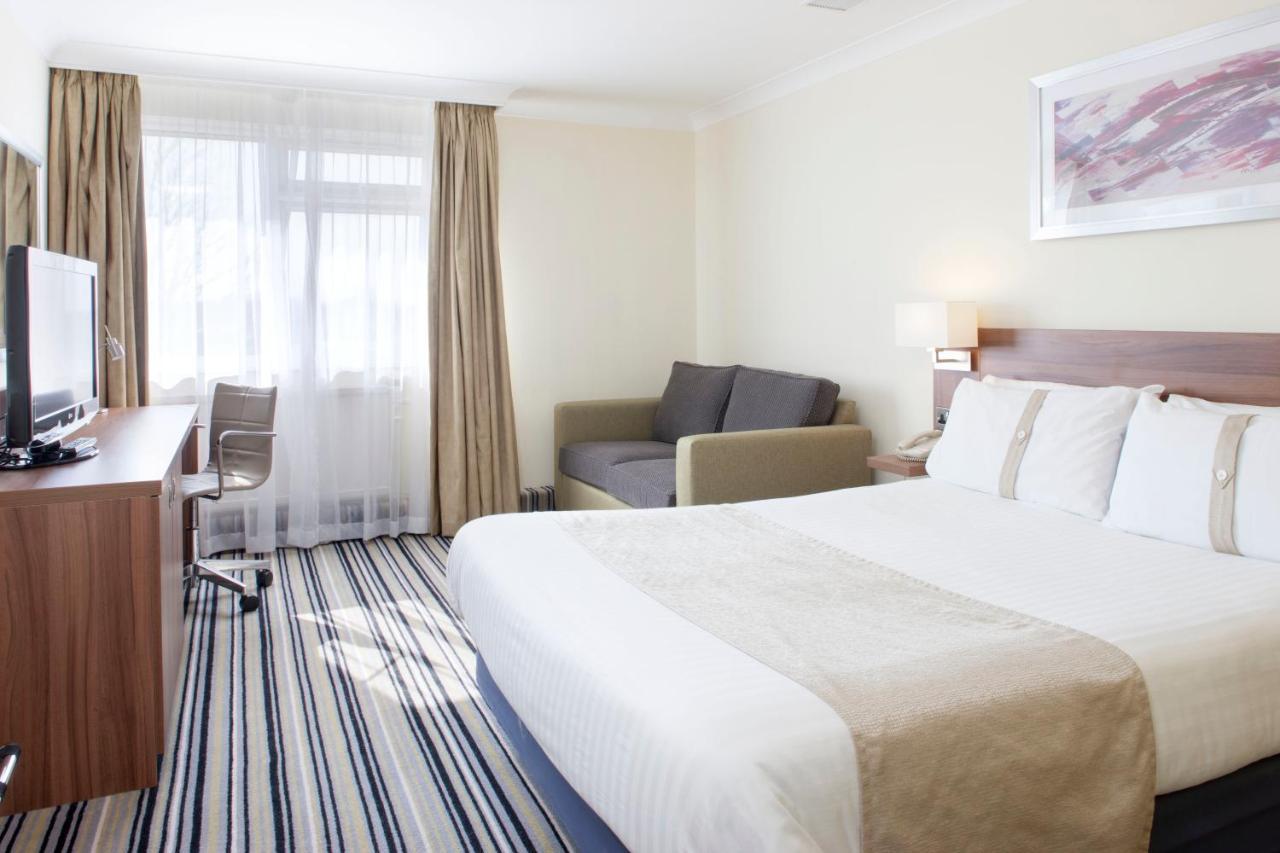 Holiday Inn Warrington By Ihg Εξωτερικό φωτογραφία