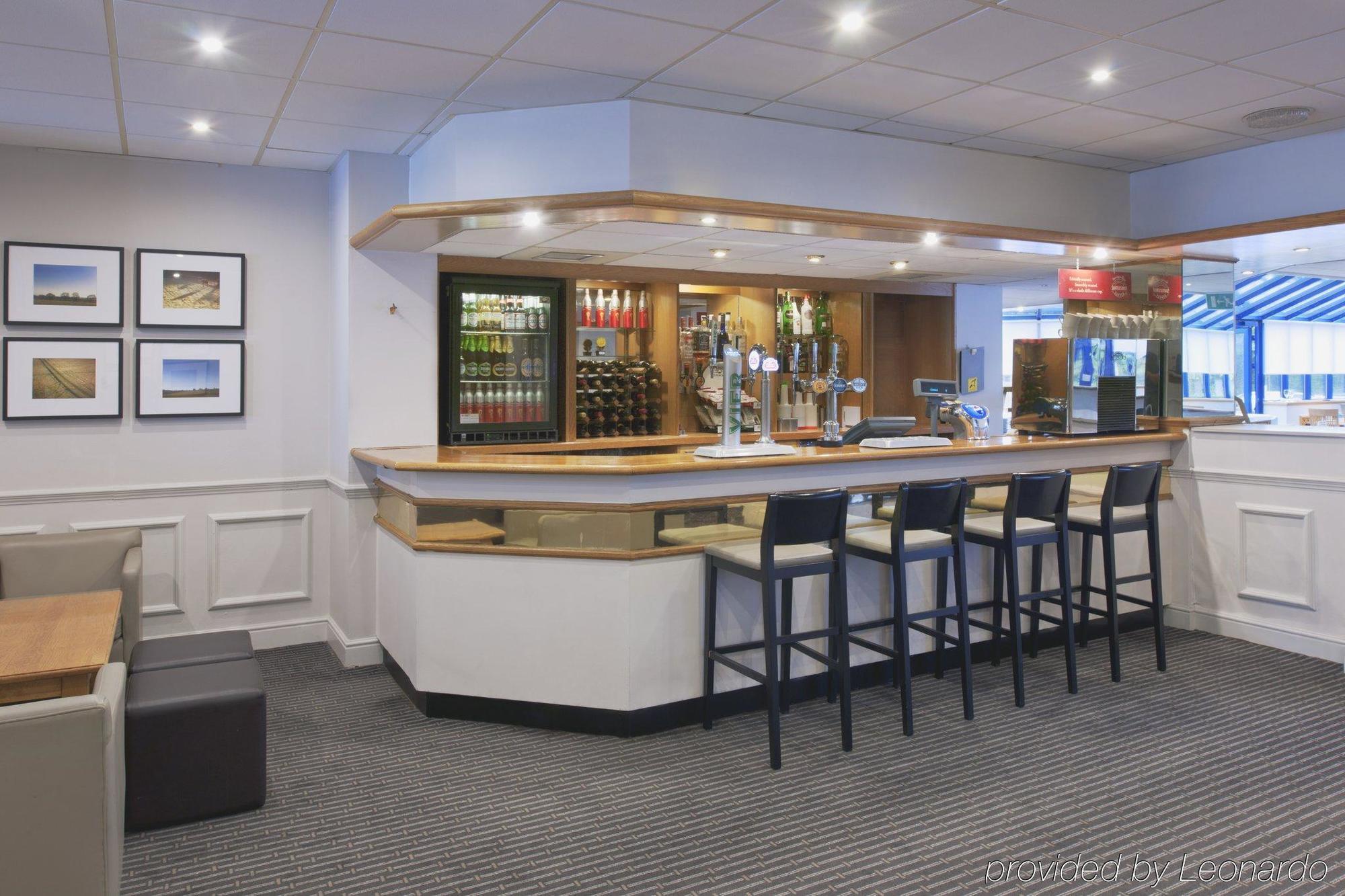 Holiday Inn Warrington By Ihg Εξωτερικό φωτογραφία