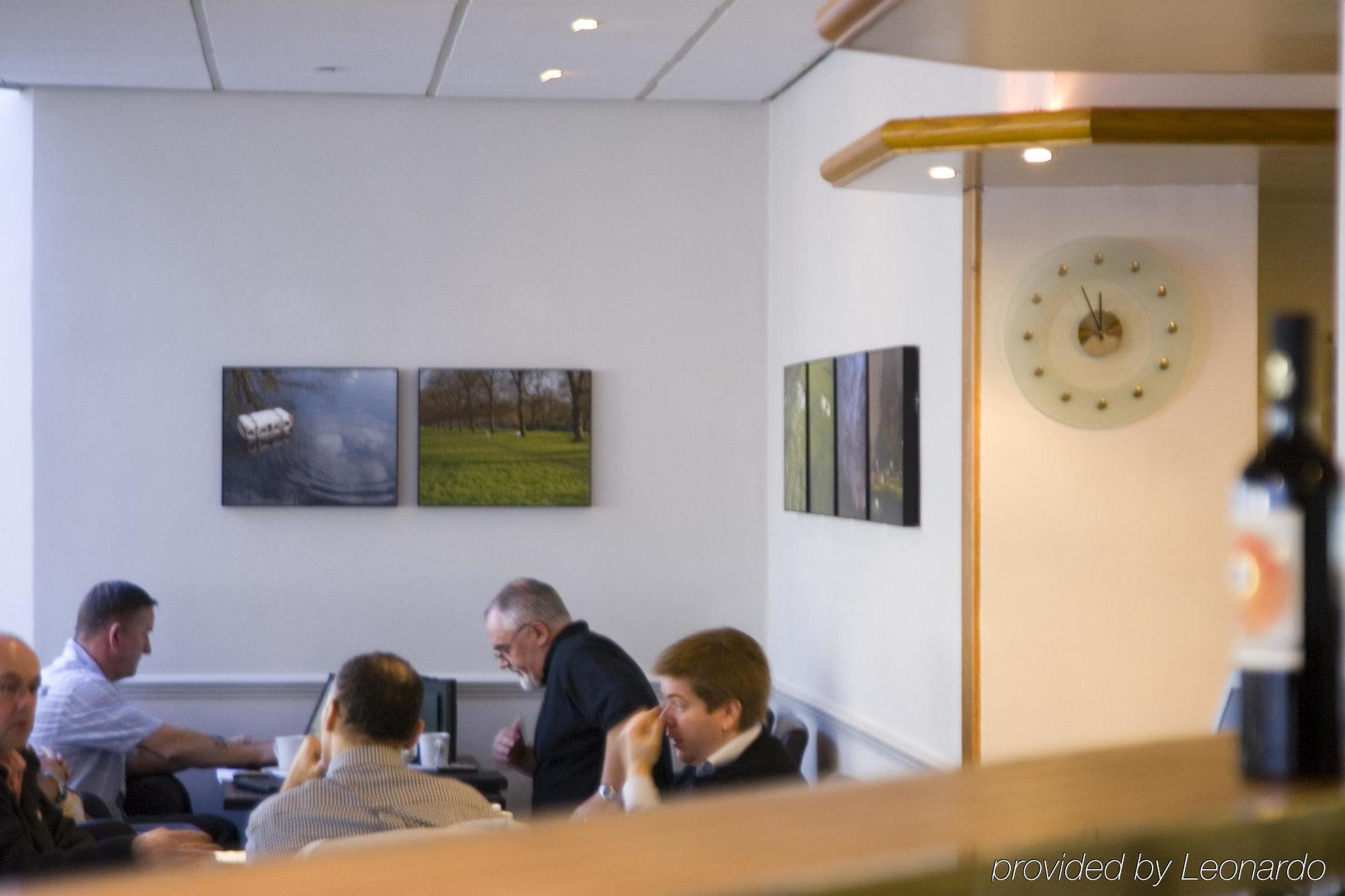 Holiday Inn Warrington By Ihg Εξωτερικό φωτογραφία